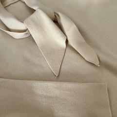 ストンとしたワンピースの画像