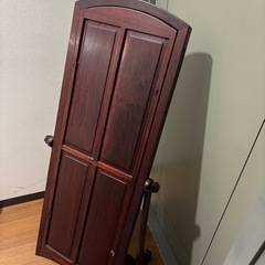 彫刻された鏡の画像