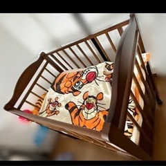 ◯SAWA BABY ベビーベッド◯日本製　すのこタイプ　高さ調節可　収納スペースありの画像