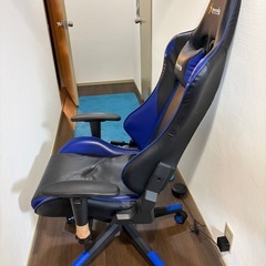 ゲーミングチェアの画像