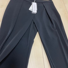 リナシメント　綺麗目パンツ　定価16000の画像