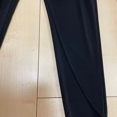 リナシメント　綺麗目パンツ　定価16000の画像