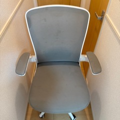 KERDOM デスクチェアの画像