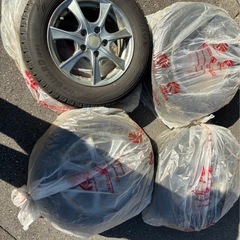 スタッドレスタイヤ　ヨコハマタイヤ　アイスガードの画像