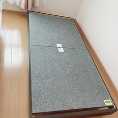 ベッドフレーム　シングルベッド　2台の画像