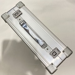 アルミケースの画像