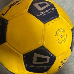 リベルタ サッカーボールの画像