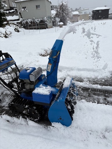 お値下げ ヤマハ　除雪機　YT660EDJ キャブ、プラグ、バッテリー、ベアリング新品　セル付き