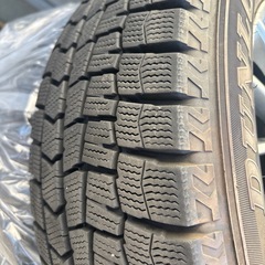 スタッドレスタイヤ4本ホイール付の画像