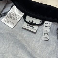 adidas✨️100セットアップの画像
