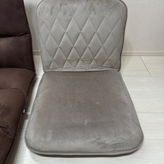 ヨギボーマックス、LOWYA座椅子×2の画像