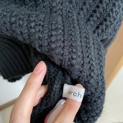 黒ニットの画像