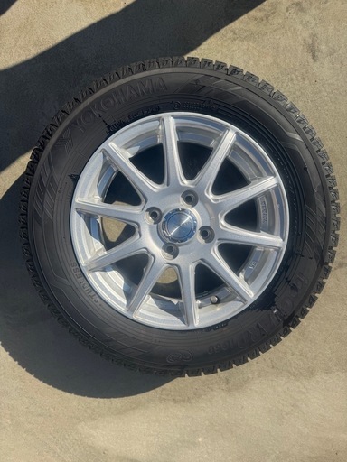 スタッドレス4本　ヨコハマアイスガードIG60  ソリオ　165/70R14