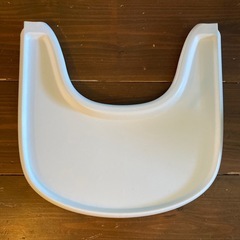 STOKKE ストッケ ベビーチェアトリップトラップチェア用純正ベビーセット  赤（今はストッケでは売ってない赤色です）※写真2枚目3枚目の椅子にセットするベビーセット部分のみお譲りしますの画像