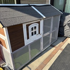 大型ウサギ小屋、防水屋根と引き出しトレイ付き屋外用ウサギケージ、ガーデンパティオ用木製小動物ハウスの画像