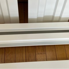 【良品】白スチールラック/本棚の画像