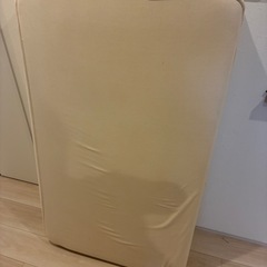 ベビー用マットレス（約70×約120×約13）カバー付き【無料】の画像