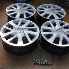 ホンダN-BOX　１４インチ純正鉄チンホイル+ホイルカバー　中古の画像