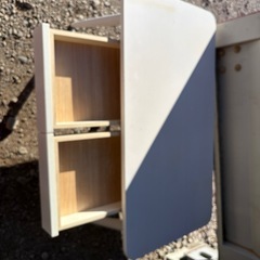 収納付きローテーブルの画像