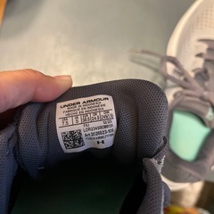 アンダーアーマー　ランニングシューズの画像