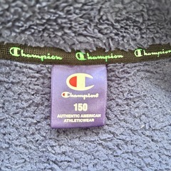 Champion フリースジャケット　150の画像