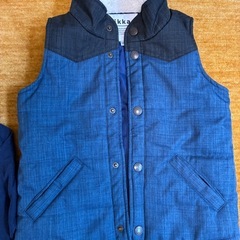 110 男の子　ikka  ベスト&ロンＴセットの画像