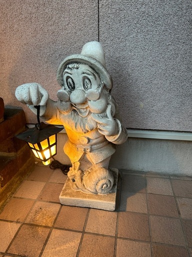 庭の置物