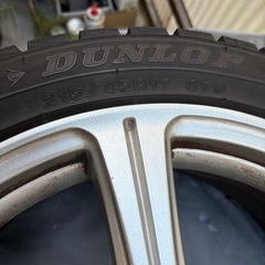 価格交渉可　スタッドレスタイヤ17インチ215/45r17の画像
