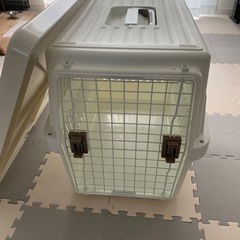 アイリスオーヤマ ペットキャリー 犬キャリー 中型犬用 トイレトレー　イヌラボ　 の画像