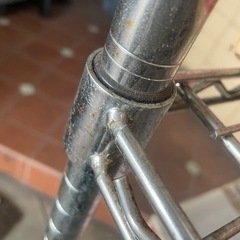 大きめのスチールラックの画像