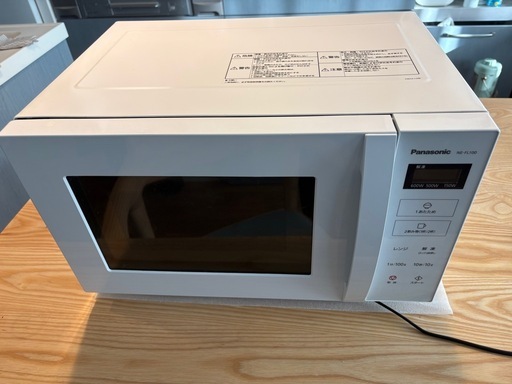 Panasonic  電子レンジ　NE-FL100-W 2022年製