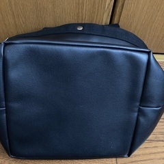 トート 黒の画像