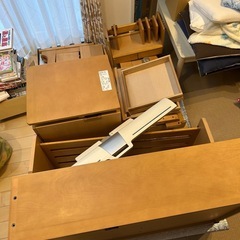 勉強机　子供用　イトーキ製の画像