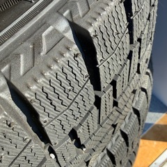 22年製 ダンロップWM02 スタッドレス＋BRANDLE LINEアルミ 4本の画像