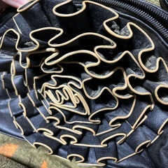 🔴ショルダーバック　韓国のキーホルダー付きの画像