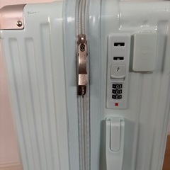 スーツケースの画像