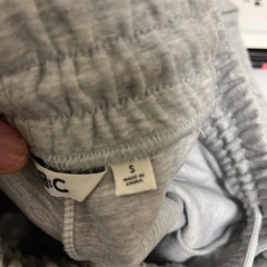 ユニクロスウェットワイドパンツの画像