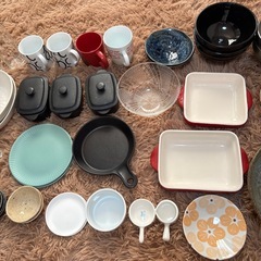 食器　いろいろの画像