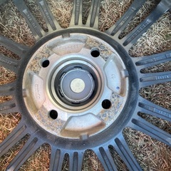 スタッドレスタイヤ 165/55R15 ホイールセットの画像