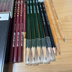 鉛筆HBの画像