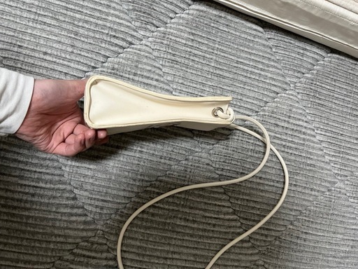 MAISON KITSUNÉ ホワイトショルダーバッグ