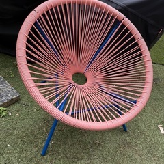 Francfranc ロータスパーソナルチェア 廃盤 ピンク×ブルー 室内使用 の画像