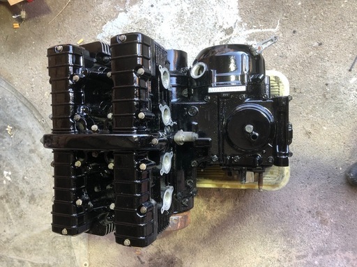 ゼファー400エンジン　OHベースで