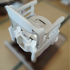 介護用　ポータブルトイレ 　未使用の画像
