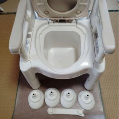 介護用　ポータブルトイレ 　未使用の画像