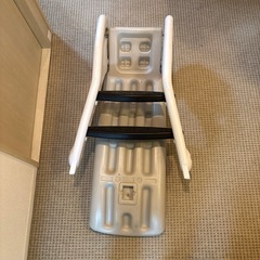 幼児用滑り台の画像