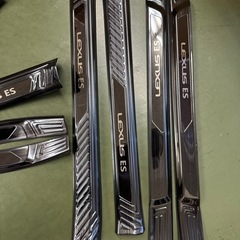 ⭐️レクサスES ⭐️ステッププレートの画像