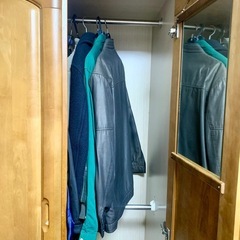 木製 レトロ　クローゼット　2扉　衣類洋服タンス　の画像