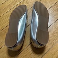 ユニクロ　パンプスの画像