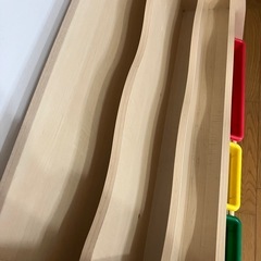 絵本ラックの画像